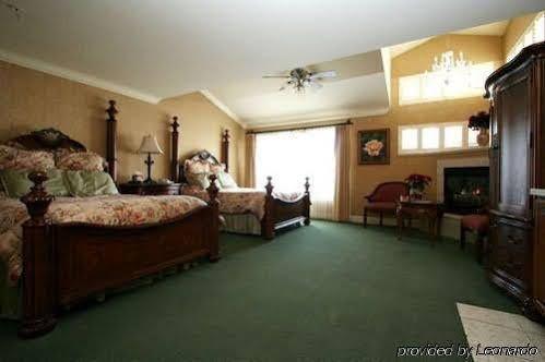 On The Beach Bed And Breakfast Cayucos Bagian luar foto
